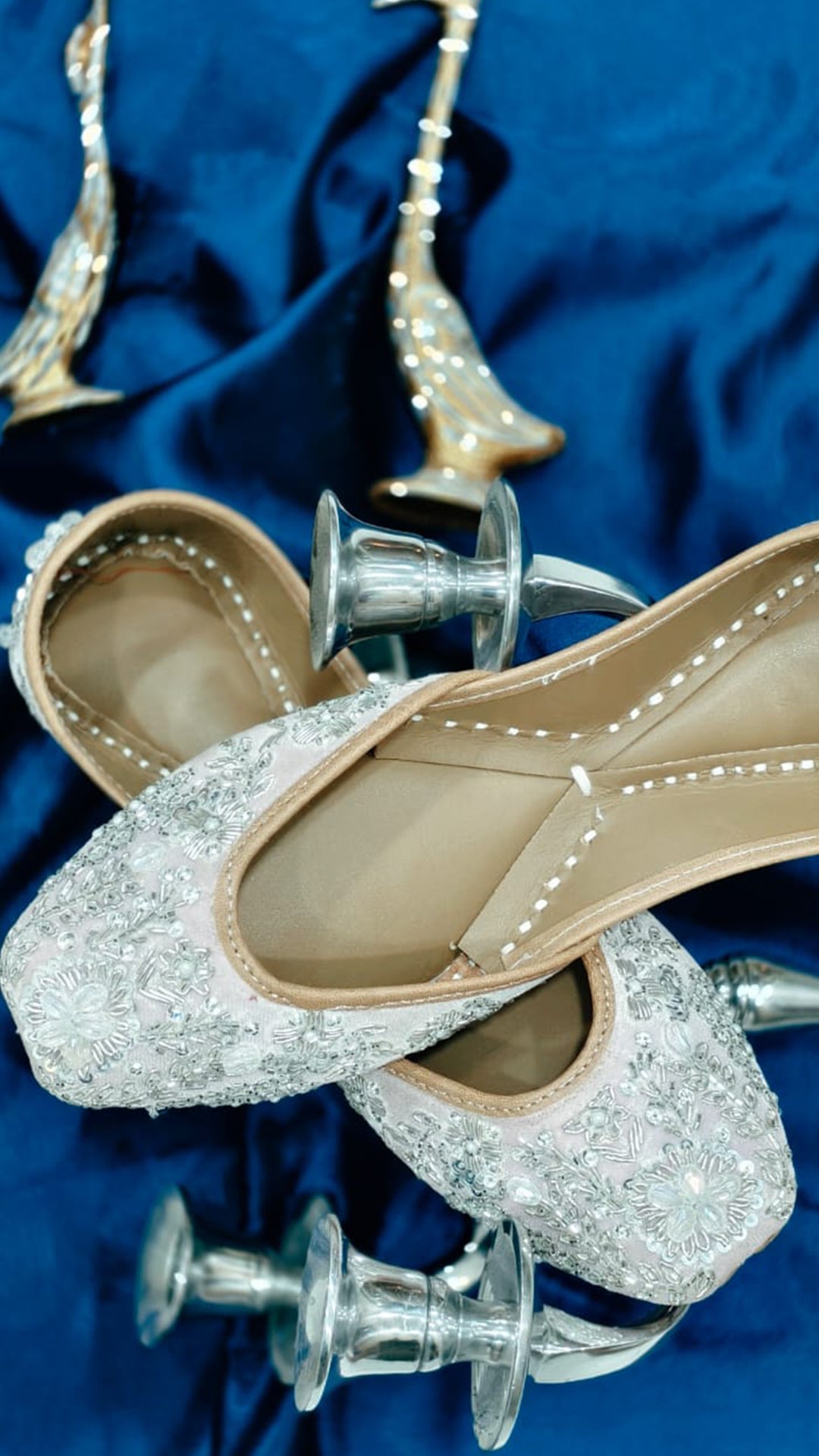 SILVER SHEEN (JUTTI)