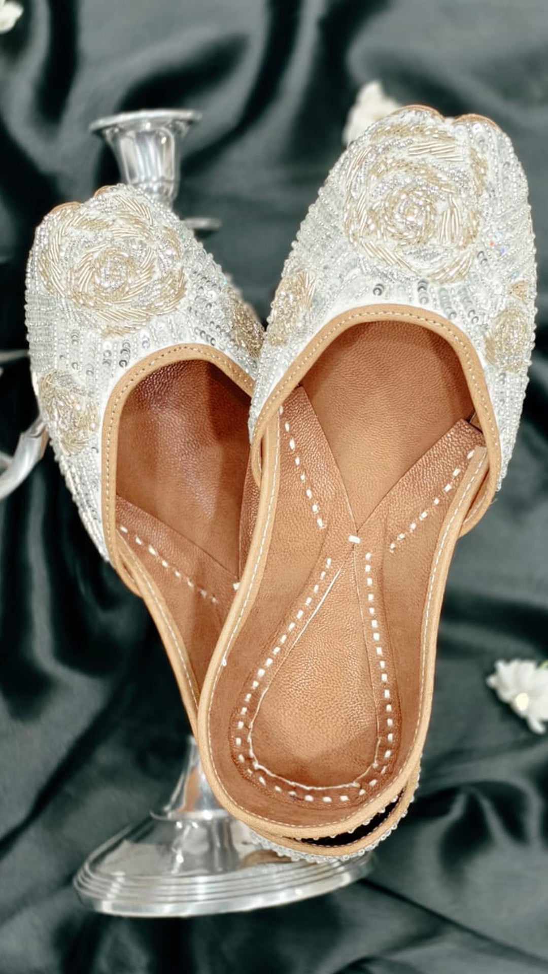 SILVER BLUSH (JUTTI)